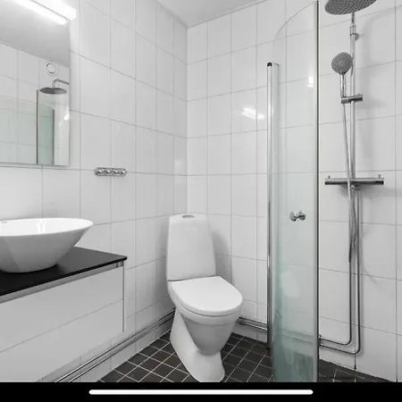 2 Bedrooms 1 Bathroom Kitchen Apartment Stockholm Exterior photo